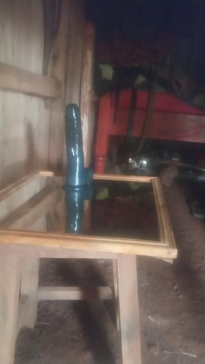 Sexyjayla254: Velké černé dildo v mém zadku, zatímco já stříkám