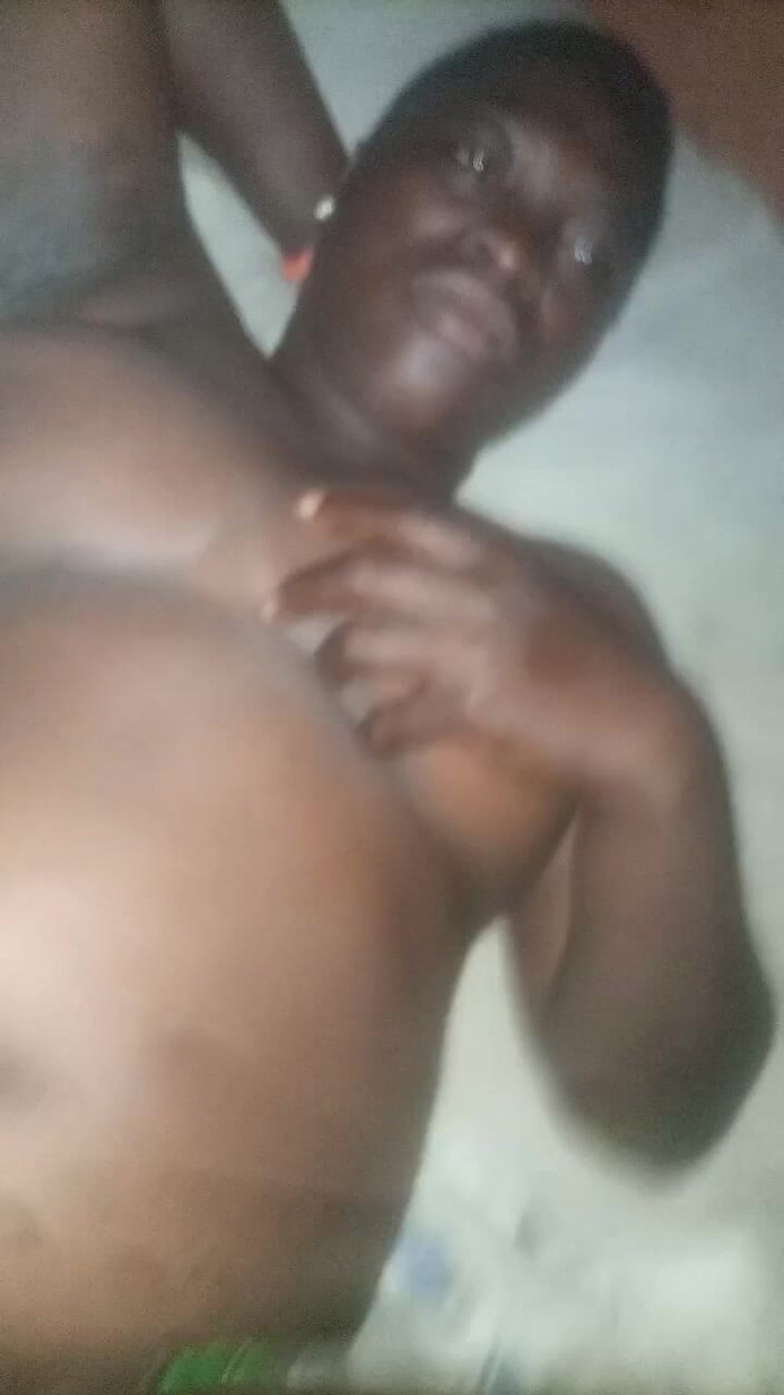 Oladi plenty tv: 大奶子女孩看起来很适合我做爱