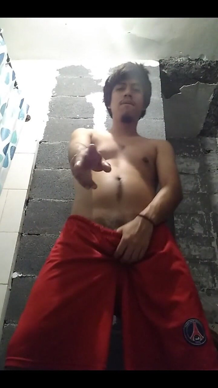 AlexAlejandro13: Danzing i badrummet sexig