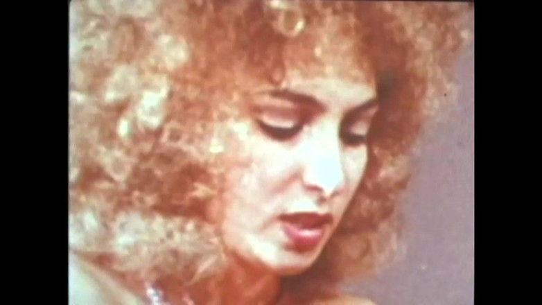 The Unforgettable: Vanessa E Marlene Giocano Con Le Palle