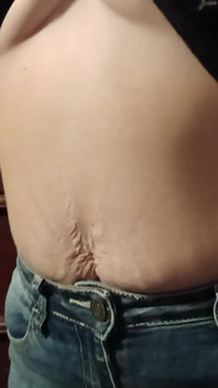 你喜欢我的肚子吗？
