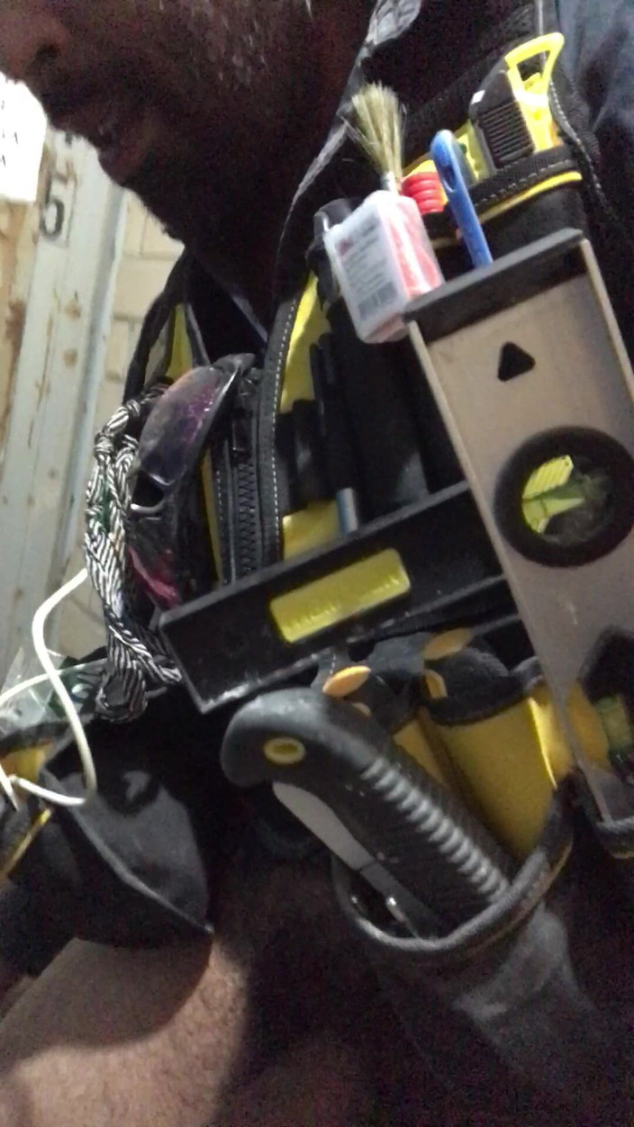 i7Bernard: Din nou la muncă.