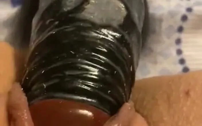TattoedKate: The Pleasure of This Dildo