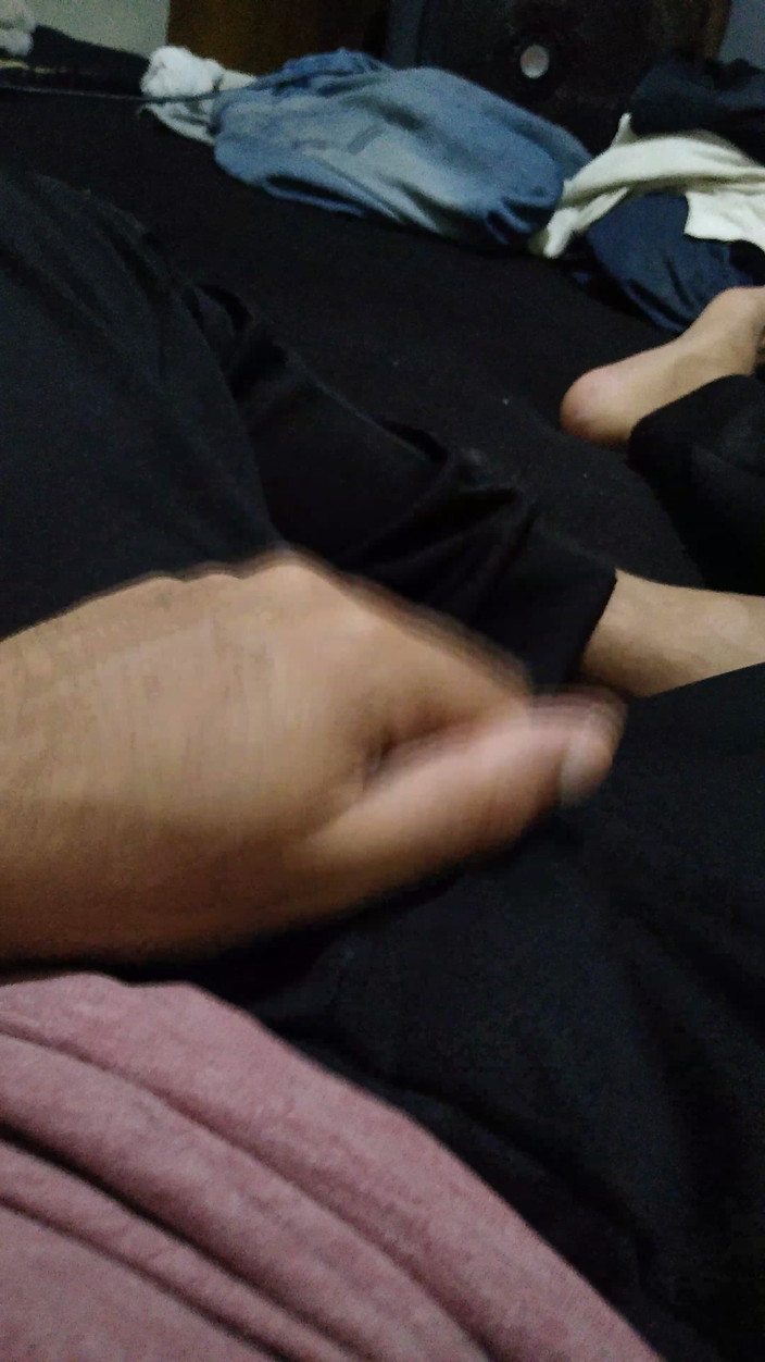 AlexAlejandro13: Provokativní doteky