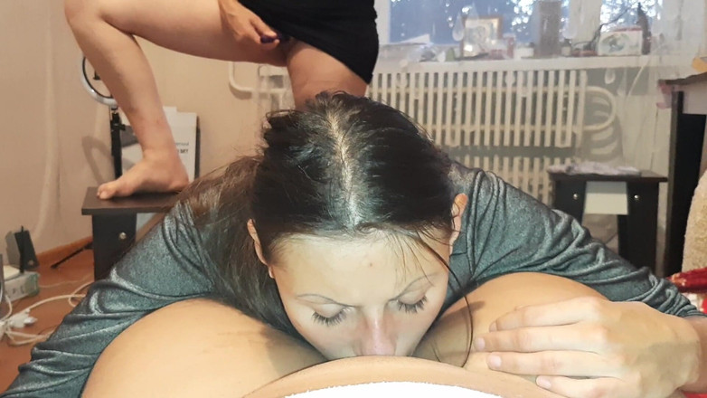 Lesbian-illusion: Моя подруга мастурбирует вибратором