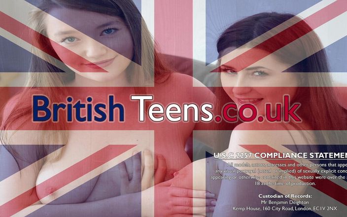 British Teens: Sexy britská blondýnka s falešnými kozami masturbuje