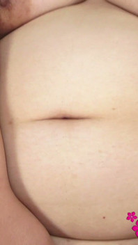 Busty Chubby Girl Masturbating