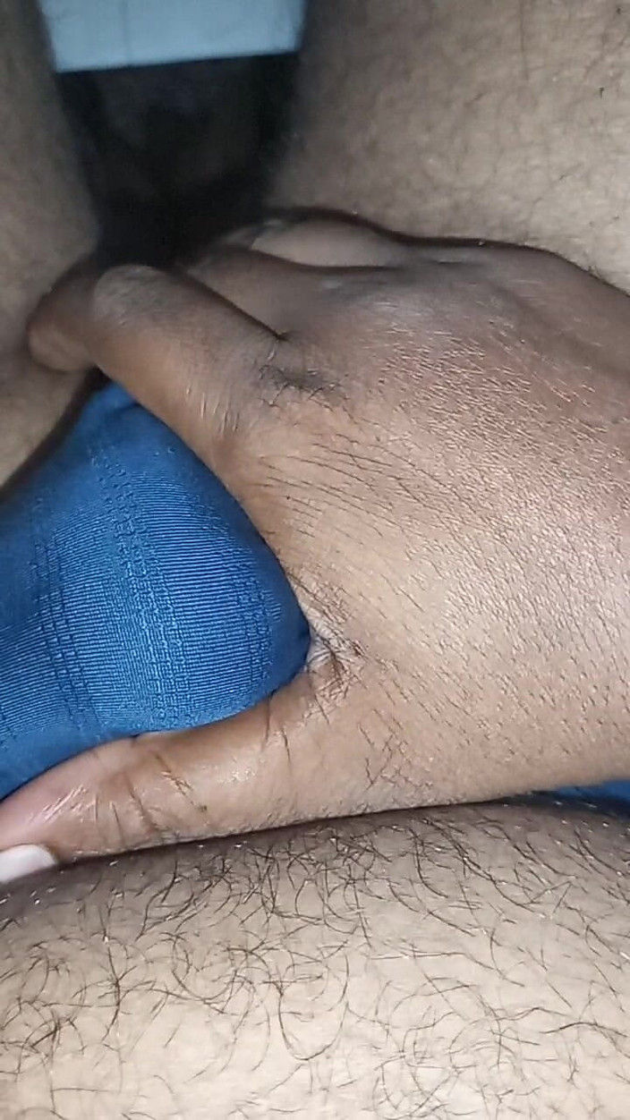Sweet Indian cock: Min fru fitta avrunkning med fitta suger