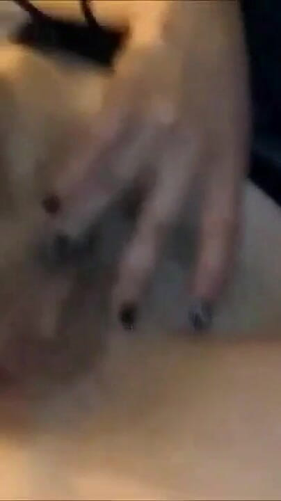 Lil Mary Sexy Azz Phucked Part 1: Da Tap Out/wet W/bonus Scene (Poppiseed)