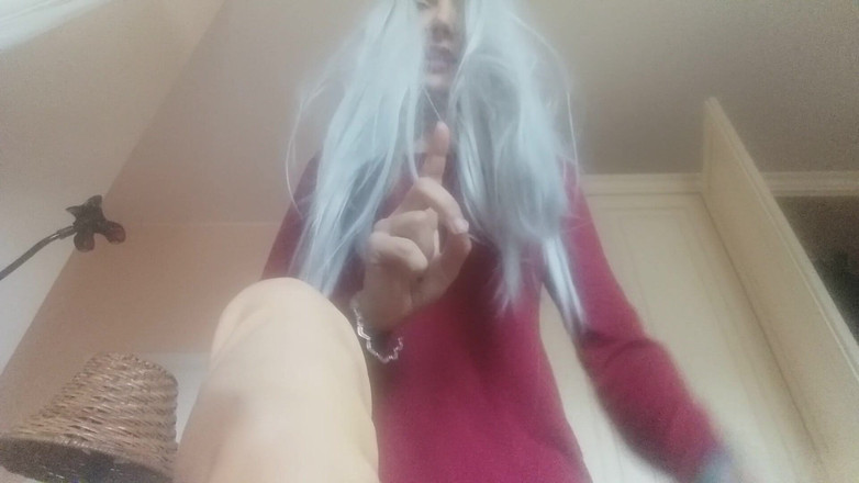 savannahamatoriale: Fartin Stepmom फिर से!