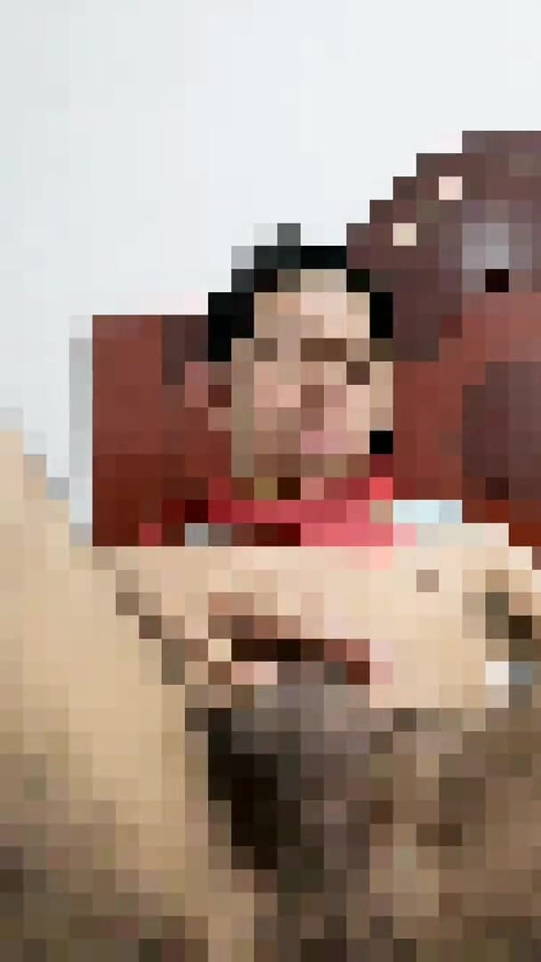 Marcosex099: Ensam runkar mannen