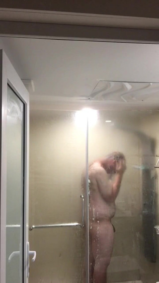 Bigwhitecock: Diversão no chuveiro