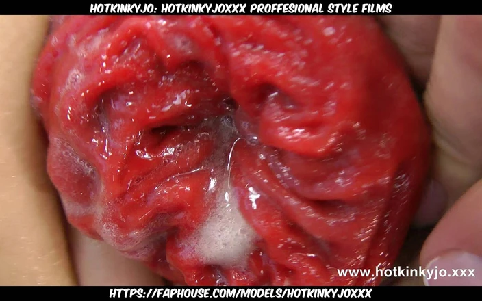 Hotkinkyjo: Hotkinkyjoxxx proffesional style films: Hotkinkyjo Bottle Anal Insertion and Prolapse Push Out