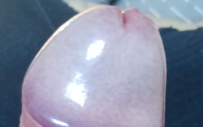 Pellefnatt: Můj přítel leží na posteli a hraje si s jeho...