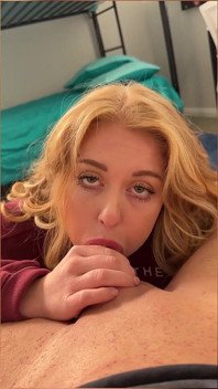 Cute College Girl Cheats with Frat Guy - Penelope Snaps