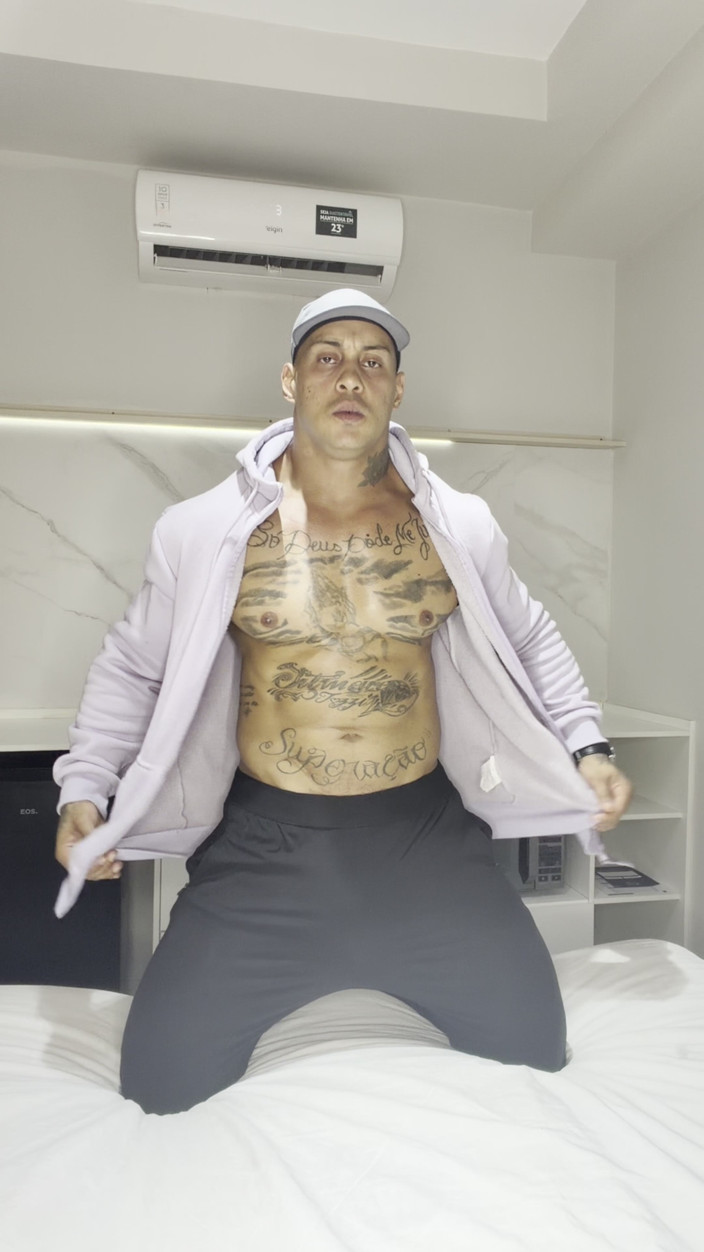 Daddy Black XXX: Straight Dl Brazilian Thug Fucks Big Booty Black American