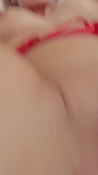 Fit blonďatá milf slečna Sally tvrdě šuká s creampie