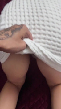Sesso Con La Mia Sorellastra Mentre I Miei Genitori Sono Al Lavoro.
