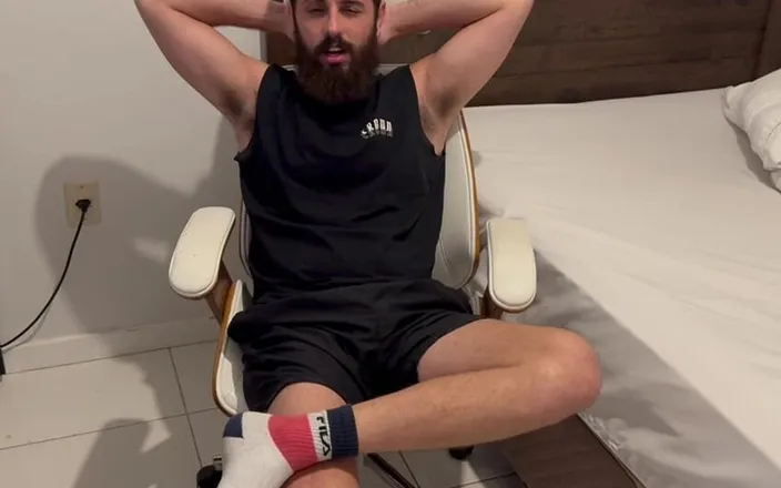 Rope Hunter: POV:i Will Use My Post-gym Socks to Gag You