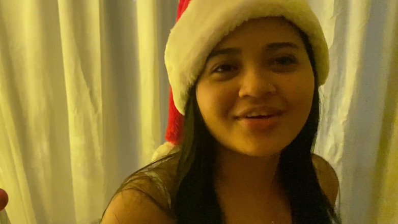 Yohamedi: Ông già Noel cho tôi tinh dịch của anh ấy như...