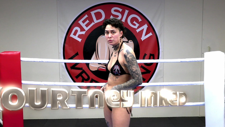 Red Sign Wrestling: 체리 타르트 vs 쿠르트니 잉크