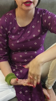 भारतीय सौतेली मम्मी और सौतेला बेटा ka najayaz Walla pyar Beyar Bete se chudwa kar aapna yaar Bana liya हिंदी गंदी बात saarabhabhi6