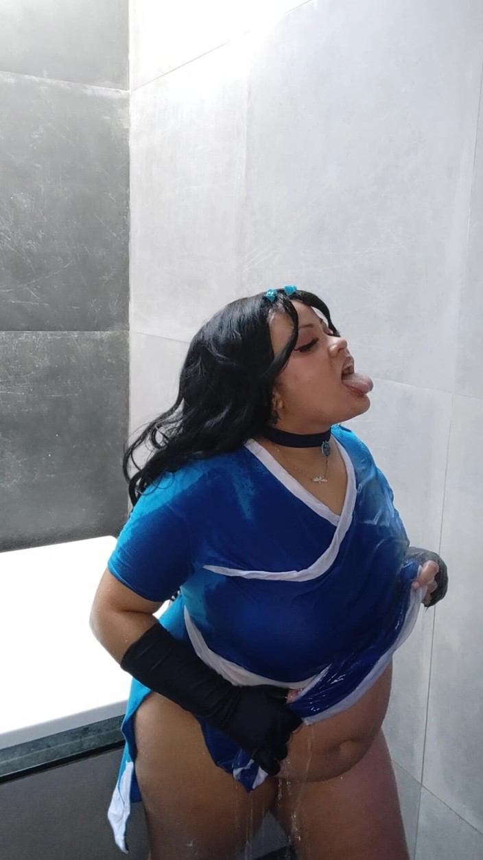 Cutiepiie Chubby: Товстушка Katara косплей фотосесія робить