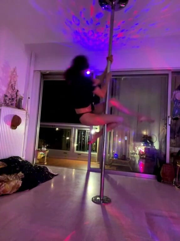 Chris06d22: Danseuse Excitante