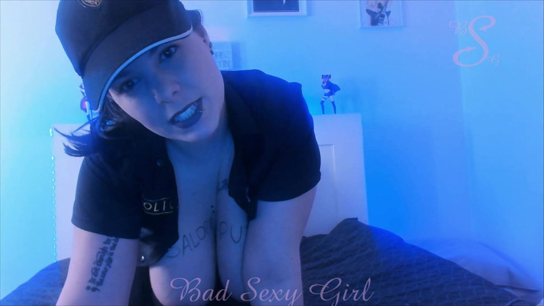 Bad Sexy Girl: 050 - polizistin
