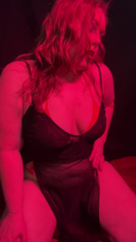 Tachinare Cu Mamă Sexy Mare Și Frumoasă Succubus - Kinky Katie