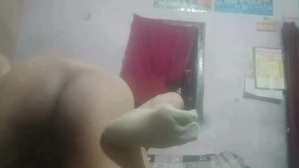 Pinki Bhabhi 69: Después que mi esposo se fue a la oficina, llamé...