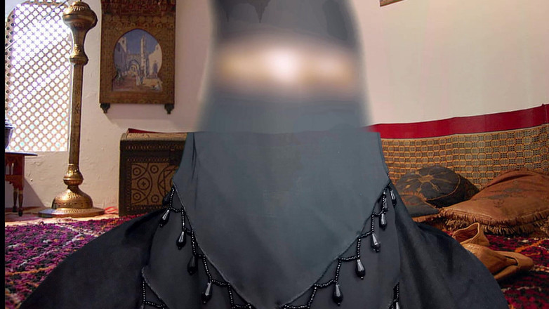 Shahinbd: Bangladéšská dívka nosí burqa přichází do Saúdské Arábie a je...