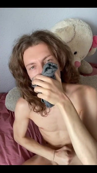 French Femboy Gets Excited by Sniffing His Underwear