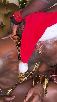 Hung Black Stepdaddy Flip rucha się z 12Nigeryjczykiem