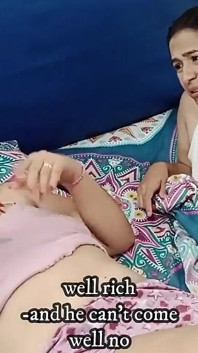 Amatérské nadržené Latinoameričanky mají ošukané kundičky ve svých nevlastních tátách Postel Hl