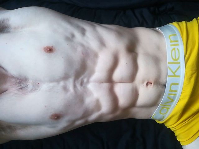 Hot Jock Is Flexing Muscles and Pleasing Himself (Rondo Roy)