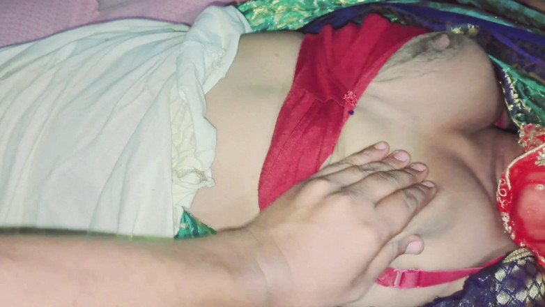 Trilokinath: Desi indiano chori scopa ragazza del villaggio indiano cazzo duro...