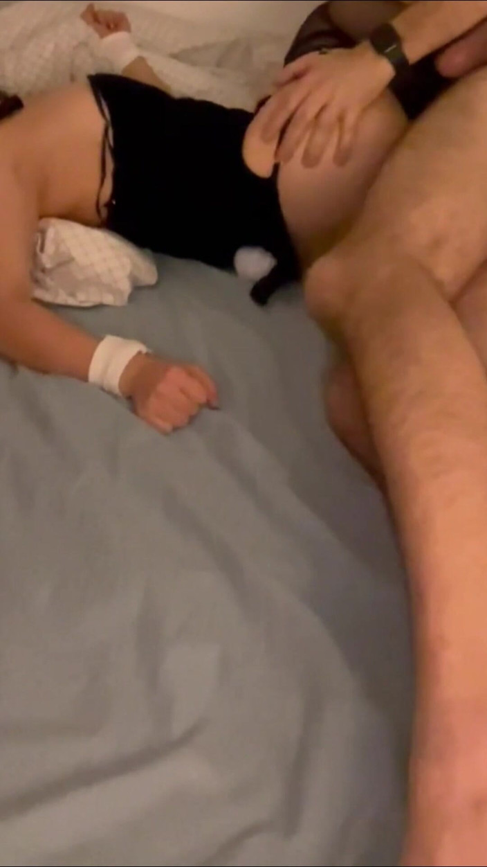 Cris Santana: Lulu wild - vào dịp Halloween, chị kế của tôi đã mặc...