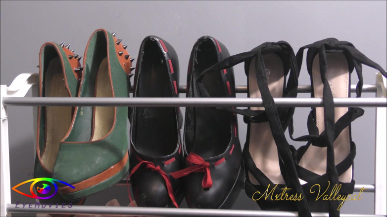 Mxtress Valleycat: See my shoe collection