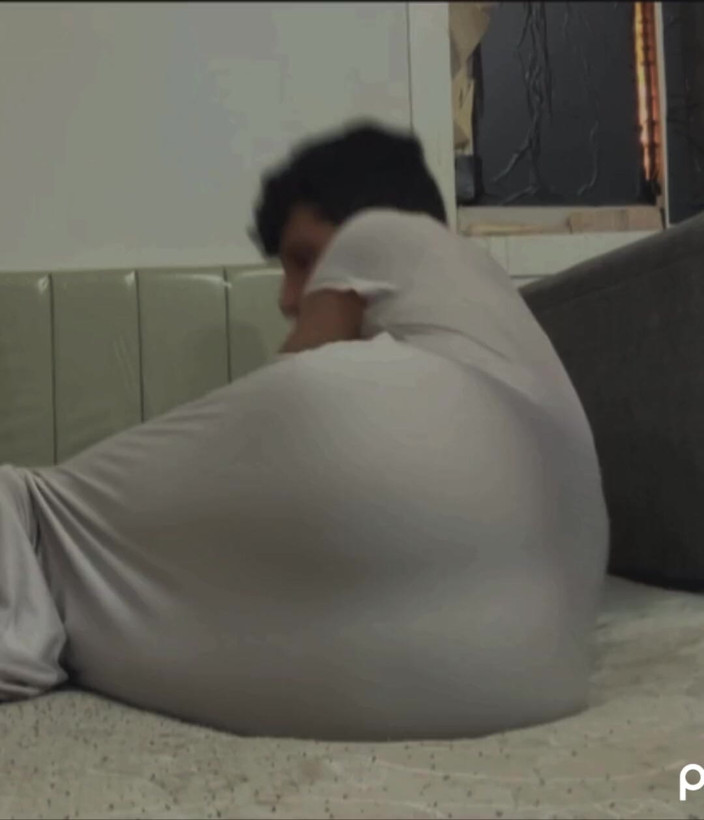 VerticalArgument4: Essa ist der arsch