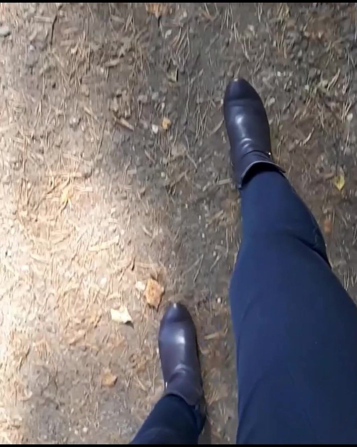 FrauleinP: Toes Routine May Cause Spontaneous Erection