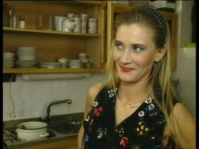 Lucky Cooch: Behaarte milf mit kleinen titten wird geknallt und gesichtsbesamt