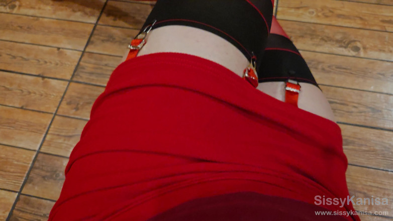 SissyKanisa: Sissy Kanisa in einem Retro Landschaft Resort Teil 5: Nahaufnahme der...