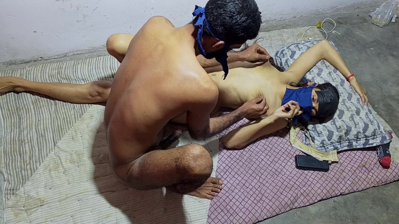 Ashfaq Ahmed: ホット&amp;ナース ヤスミン・カーンが秘密の彼氏でストレスを解消する ジョーディ・ブラザーズ