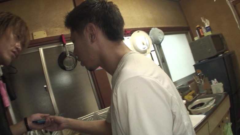 Asian X: Pepek berbulu menitis air mani tebal selepas menjolok liar