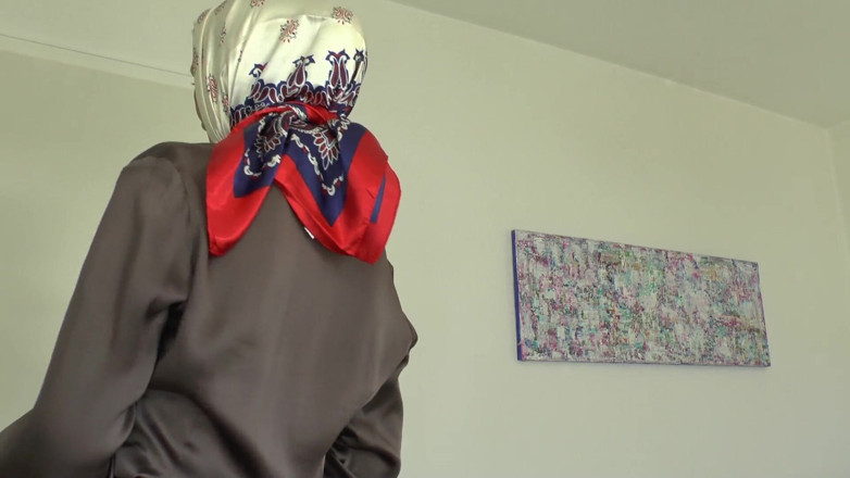 Lady Victoria Valente: Afternoon Headscarf Try-on, Lady Victoria Valente