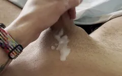 Je branle ma grosse bite