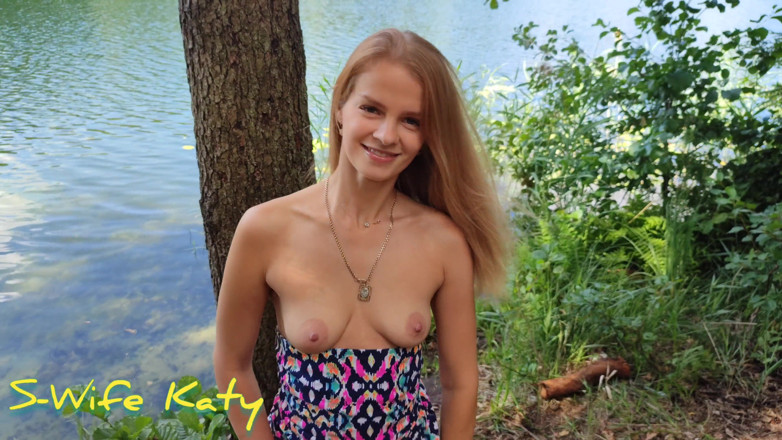 S-Wife Katy: Sexo casual com um estranho em um lago florestal com...