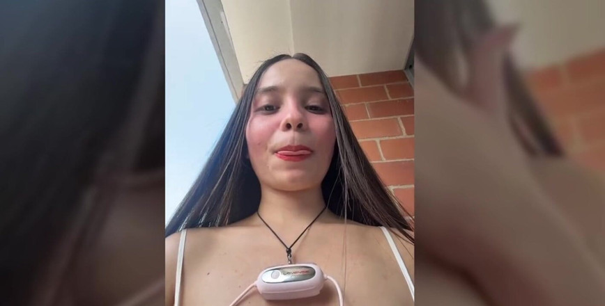 Gilr latinas: Tubuh latina seks melancap sempurna dalam streep