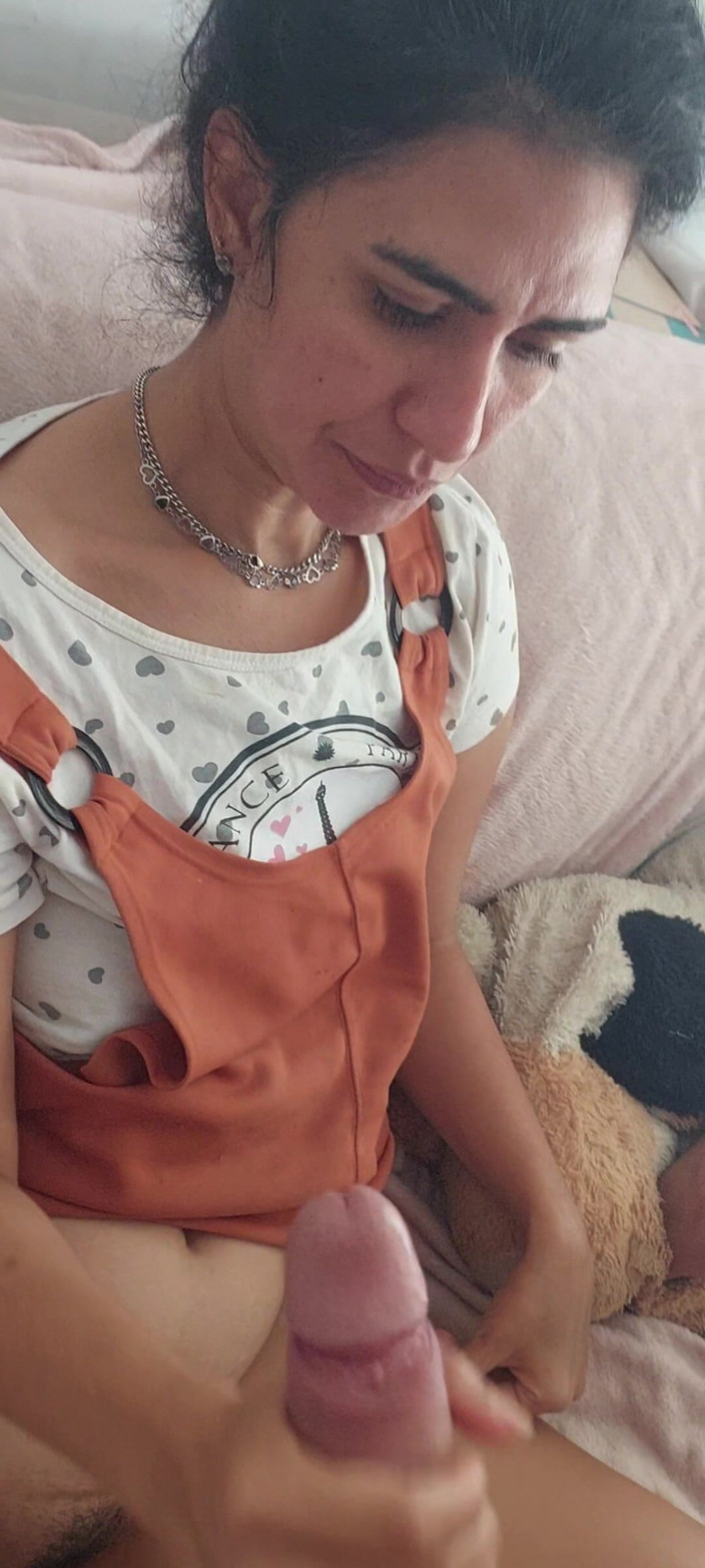 Renatinharj: Vanessinha a fait sa fellation matinale pour commencer la journée...